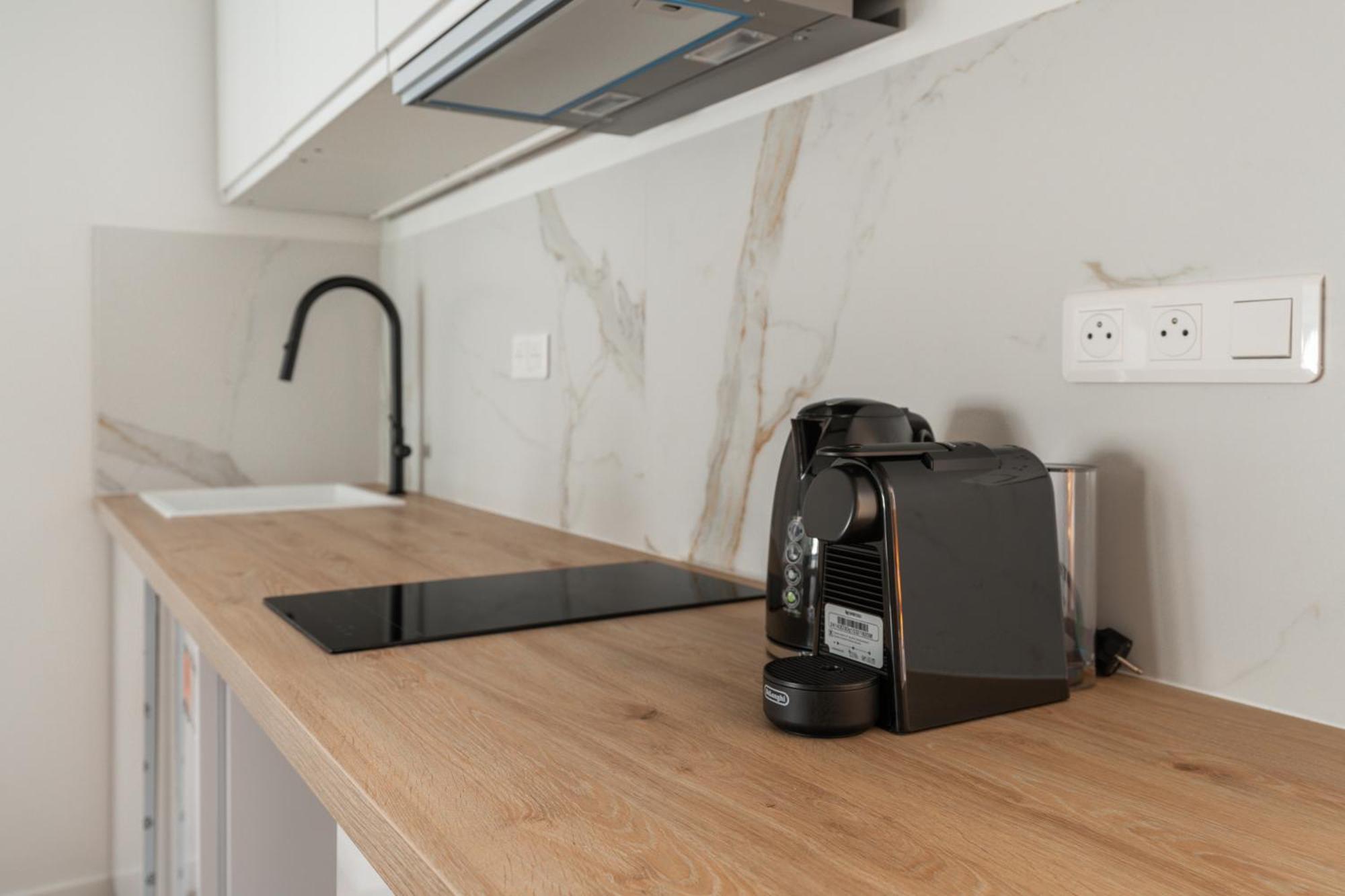 Stunning New In Appartement Parijs